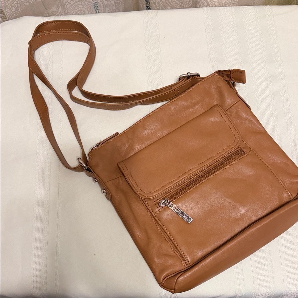 Giani Bernini Napa Leather Venice Crossbody Bag - Picture 3 of 6